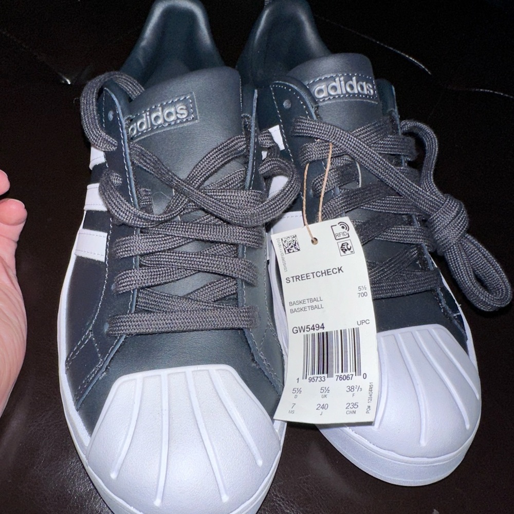 Women’s adidas street check dark grey & white sneakers